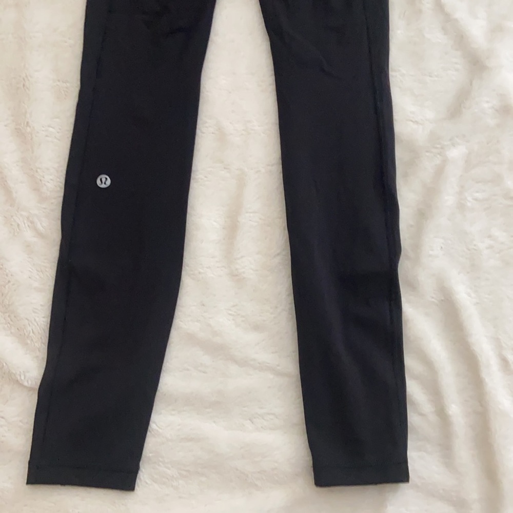 Lululemon leggings - Picture 5 of 9